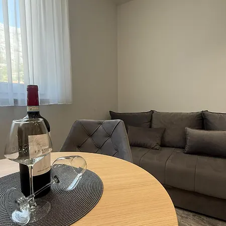Central Baska Voda Apartments Lägenhet *