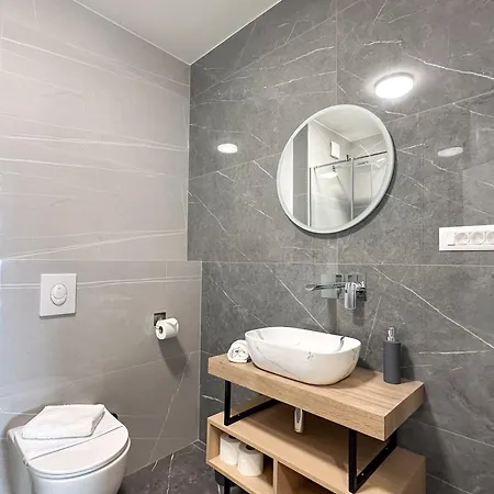 Central Baska Voda Apartments * Baška Voda