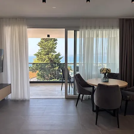 Central Baska Voda Apartments Apartment