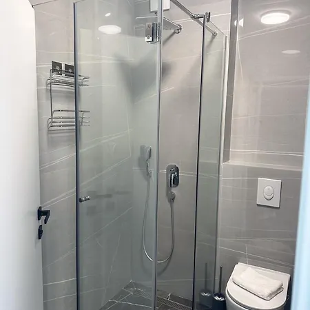 Апартаменты Central Baska Voda Apartments *