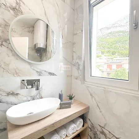 Апартаменты Central Baska Voda Apartments