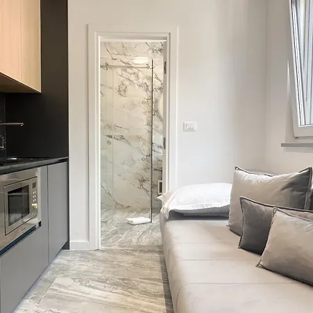 Central Baska Voda Apartments *
