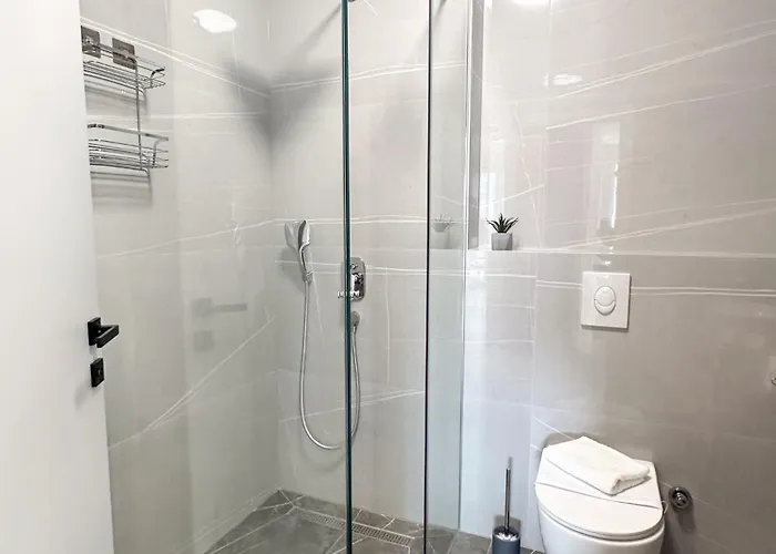 Central Baska Voda Apartments * Baška Voda